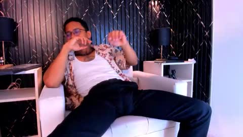 Snapshot of jayden_morris chatting on December 2025 11:19:01 AM Jayden Morris online show from December 2025 11:19:01 AM