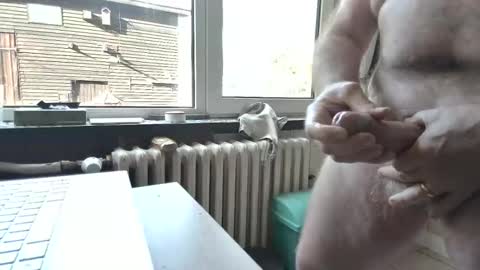 Snapshot of jaydub33 chatting on October 2025 08:39:01 AM jaydub33 online show from October 2025 08:39:01 AM