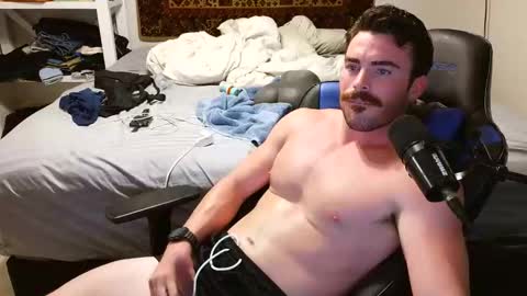 Snapshot of jaypipeahoe chatting on October 2025 02:37:02 AM jaypipeahoe online show from October 2025 02:37:02 AM