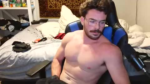 Snapshot of jaypipeahoe chatting on November 2025 06:08:01 PM jaypipeahoe online show from November 2025 06:08:01 PM