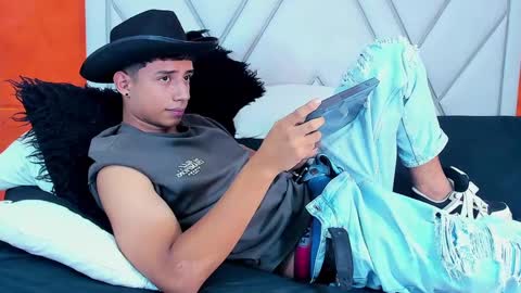 jaze_bradley online show from March 2025 03:18:01 PM