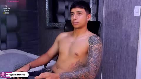 jaze_bradley online show from September 2025 11:25:01 AM