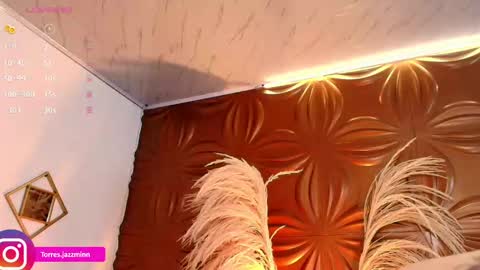 Jazmin online show from September 2025 01:02:01 PM