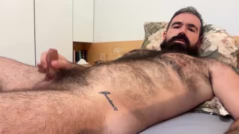 jbearbearbear online show from September 2025 02:22:01 AM