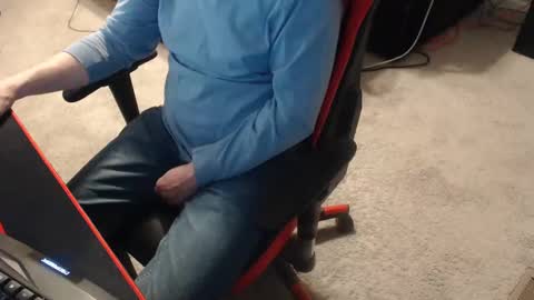 Snapshot of jcor13 chatting on February 2025 11:06:02 PM Jim online show from February 2025 11:06:02 PM