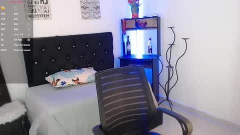 jeam_hot online show from October 2025 10:17:01 PM