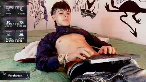 Snapshot of jeanfarelo chatting on October 2025 11:34:01 PM Jean online show from October 2025 11:34:01 PM