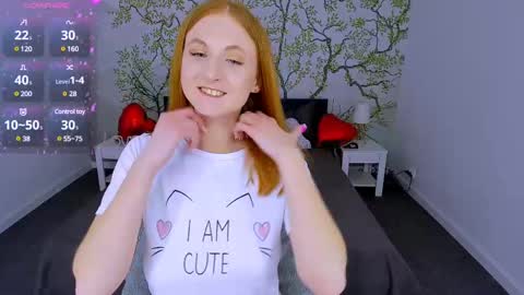 jeanniefox_ online show from February 2025 06:01:01 PM