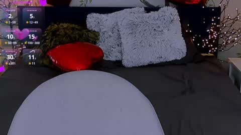 jeanniefox_ online show from February 2025 02:12:01 PM