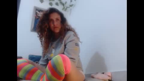 jeans_and_emma online show from October 2025 02:11:02 AM