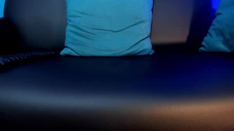 Jeff  online show from January 2025 01:43:02 AM