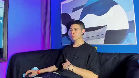 Jeff  online show from October 2025 12:49:02 PM