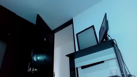 Snapshot of jeff_deall chatting on February 2025 10:00:01 PM Jeff Deal online show from February 2025 10:00:01 PM