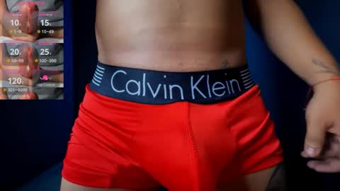 Snapshot of jeffvalemtino chatting on November 2025 09:57:02 PM jeffrey online show from November 2025 09:57:02 PM