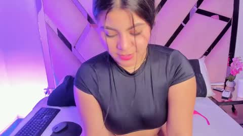 Jeimy Aguirre HT online show from February 2025 06:53:01 PM