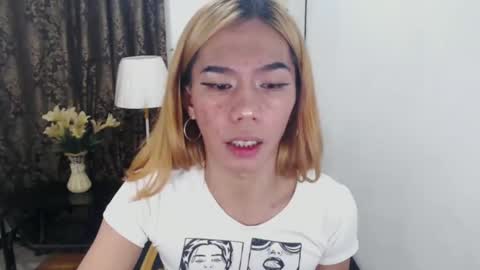 KYLAHARDFUCKER online show from February 2025 09:15:01 PM