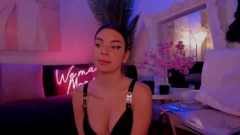 jelly__beanss online show from September 2025 07:48:01 PM