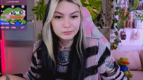 Jelya online show from October 2025 10:01:02 AM