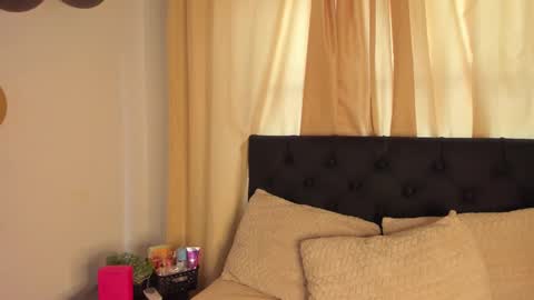 Snapshot of jeniferpowell_nm chatting on October 2025 08:50:01 PM jeniferpowell_nm online show from October 2025 08:50:01 PM