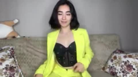 Snapshot of jenifersimon chatting on September 2025 07:19:02 PM Jenifer online show from September 2025 07:19:02 PM