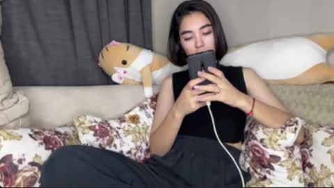 Snapshot of jenifersimon chatting on October 2025 06:06:02 PM Jenifer online show from October 2025 06:06:02 PM