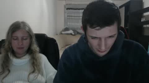 JenisAndPeter online show from March 2025 05:05:01 PM