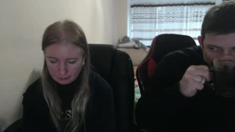 JenisAndPeter online show from September 2025 07:02:01 AM