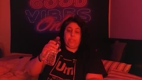 Snapshot of jennabrady chatting on November 2025 11:33:02 AM Dragon Queen. Be my Dragon -- and online show from November 2025 11:33:02 AM