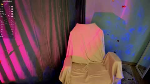 Snapshot of jennie_berry chatting on October 2025 06:49:02 PM Jennie online show from October 2025 06:49:02 PM