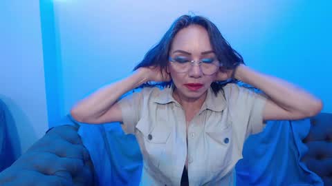 Jennie online show from December 2024 12:36:01 PM