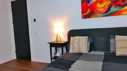 Jenny online show from October 2025 07:46:02 PM