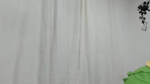 jenniferloveyou online show from December 2024 08:11:01 PM