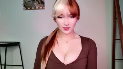 Jenn Hunt FYI spit on tits price change not denoted in menu images see tipmenu online show from January 2025 08:01:01 PM