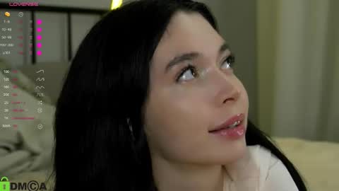 Ori online show from October 2025 12:14:01 AM