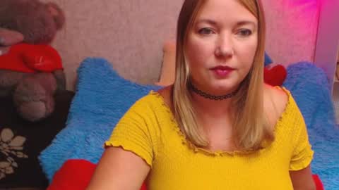 Snapshot of jenny_oliviawow chatting on October 2025 12:44:02 PM All the most interesting in private. my room for my smile online show from October 2025 12:44:02 PM