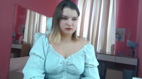 jenny_smitx online show from February 2025 07:58:02 AM