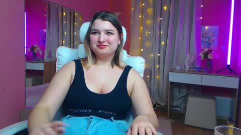 jenny_smitx online show from February 2025 03:16:01 PM