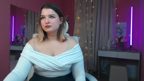 jenny_smitx online show from February 2025 11:55:01 AM