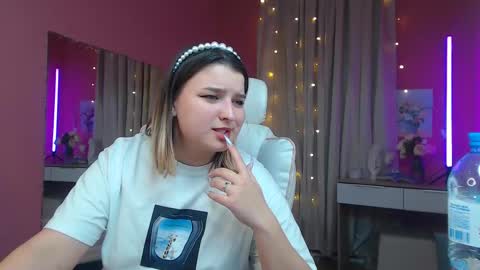 jenny_smitx online show from February 2025 06:04:02 PM