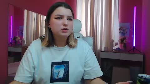 jenny_smitx online show from February 2025 07:56:01 AM
