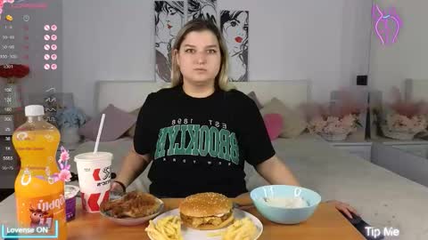 jenny_smitx online show from October 2025 06:00:02 AM