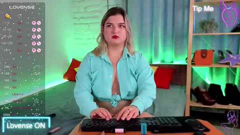 jenny_smitx online show from October 2025 05:29:01 AM