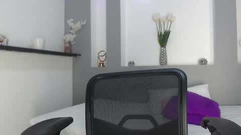 jenny_towers online show from February 2025 09:14:02 AM