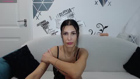 Jenny online show from February 2025 08:35:02 AM