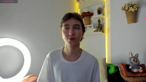 Snapshot of jeremy_salvatore_ chatting on November 2025 06:13:01 AM jero independent model online show from November 2025 06:13:01 AM