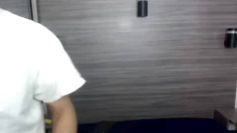 Snapshot of jerom_xx chatting on October 2025 07:22:02 PM Jerom xx online show from October 2025 07:22:02 PM