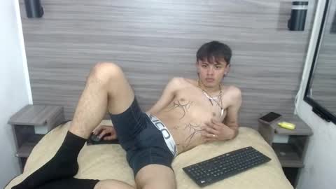 Snapshot of jerom_xx chatting on October 2025 08:17:02 PM Jerom xx online show from October 2025 08:17:02 PM