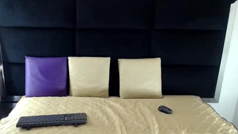 Snapshot of jerom_xx chatting on October 2025 07:54:02 PM Jerom xx online show from October 2025 07:54:02 PM