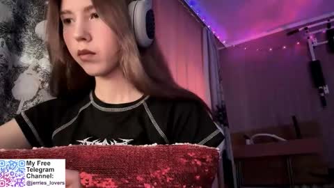 Snapshot of jerrienyhan chatting on October 2025 01:09:02 PM jerrienyhan online show from October 2025 01:09:02 PM