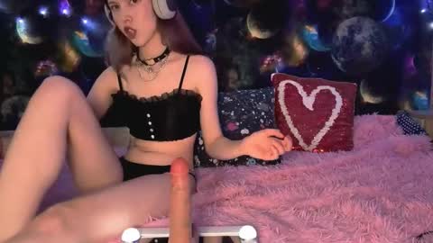 Snapshot of jerrienyhan chatting on November 2025 01:33:01 PM jerrienyhan online show from November 2025 01:33:01 PM